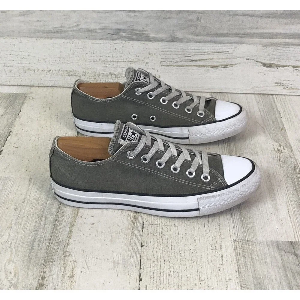 Converse Chuck Taylor All Star Low Top Sneakers - Gray & White
